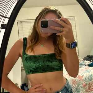 Urban Outfitters Women’s Green Velvet Cropped Bra Tank Top Small
